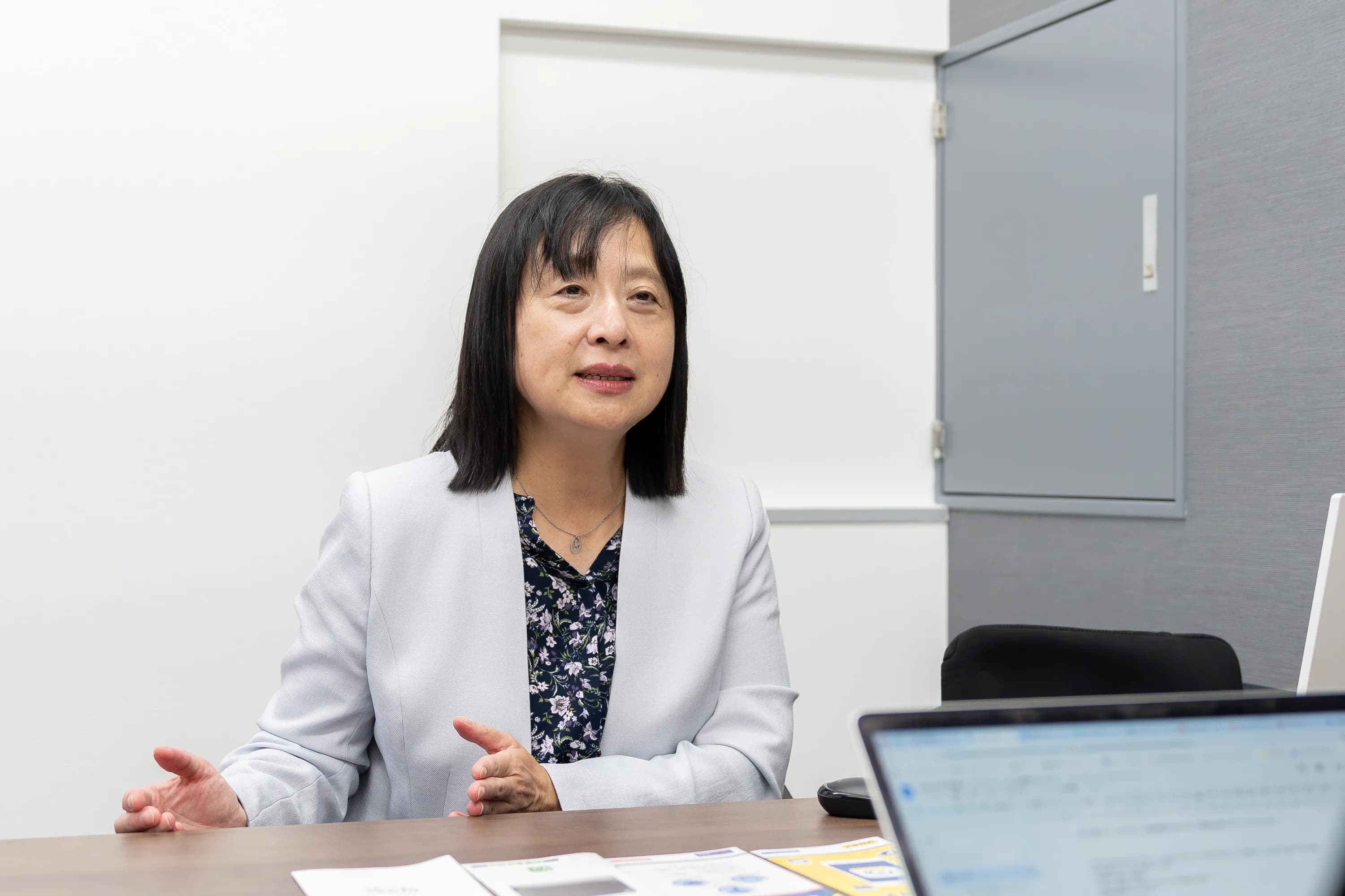 インタニュー画像：とにかく上限金利が低めな銀行カードローンがおすすめだと山内さん