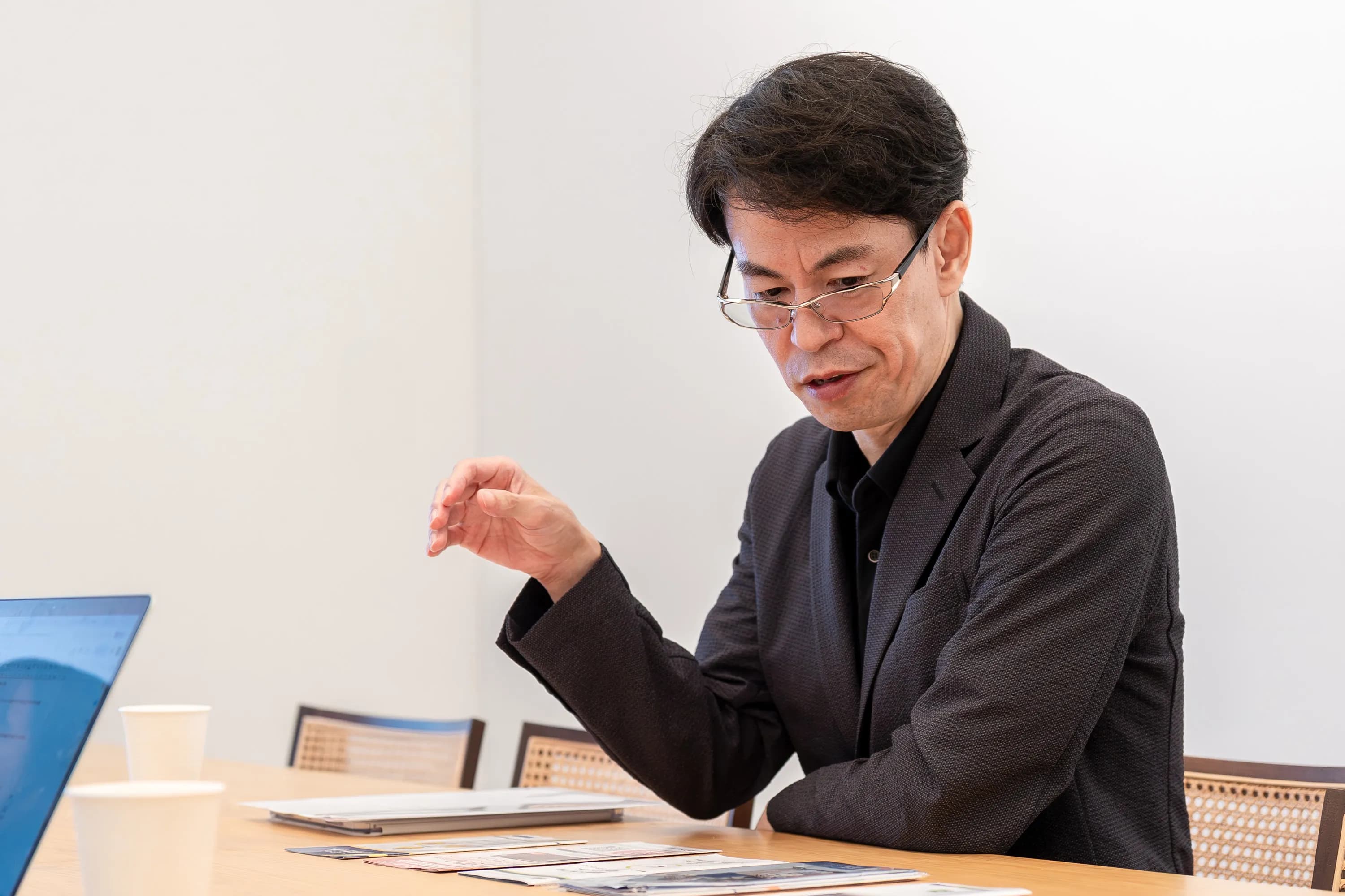 監修者水野さんインタビュー風景3